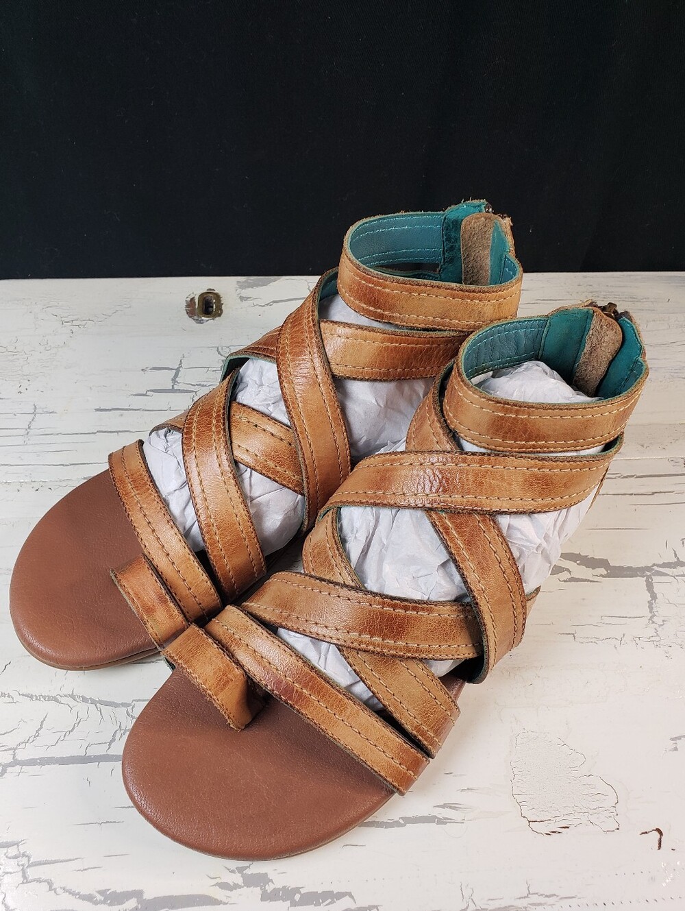 Roan by Bed Stu 'Royalty' Leather Roman Sandals in Pecan - Women's size 9 - Picture 4 of 16